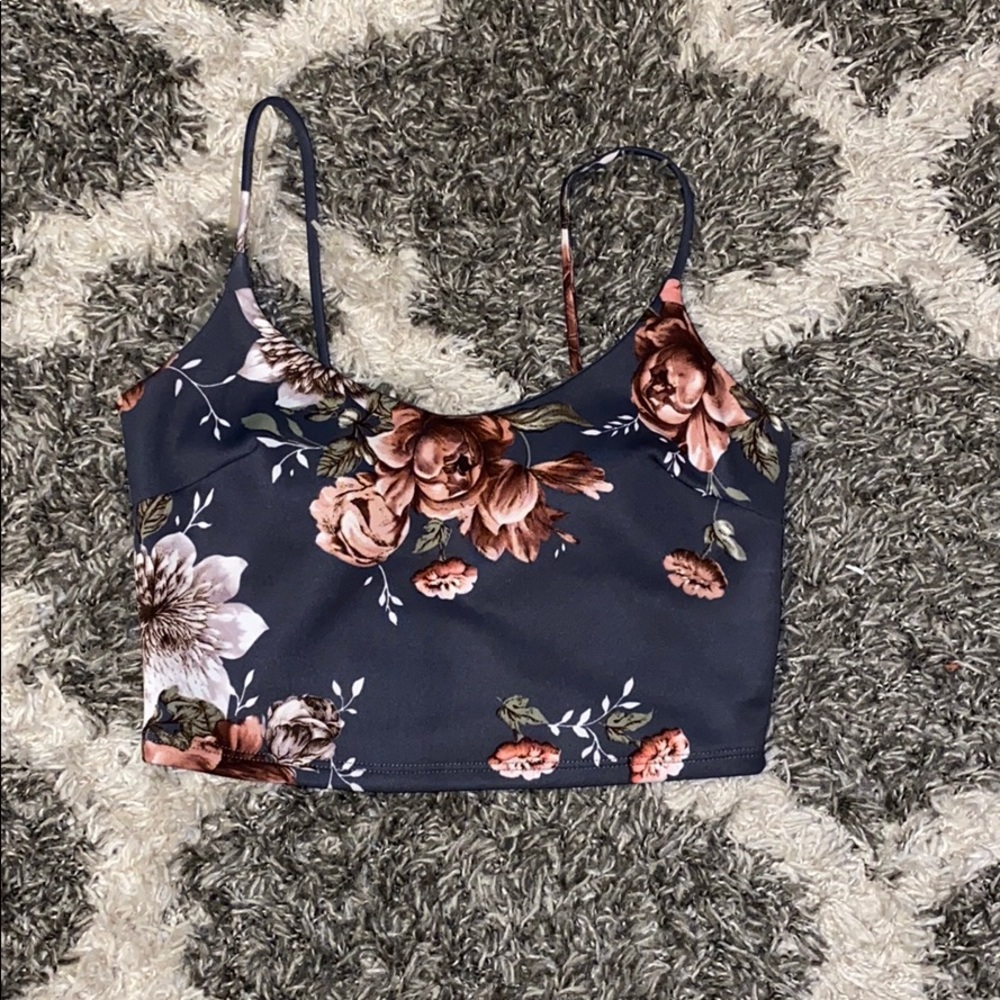Floral cami crop top